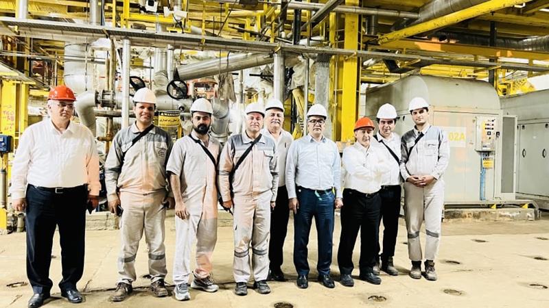 فلر واحد اوره پتروشیمی هنگام روشن شد